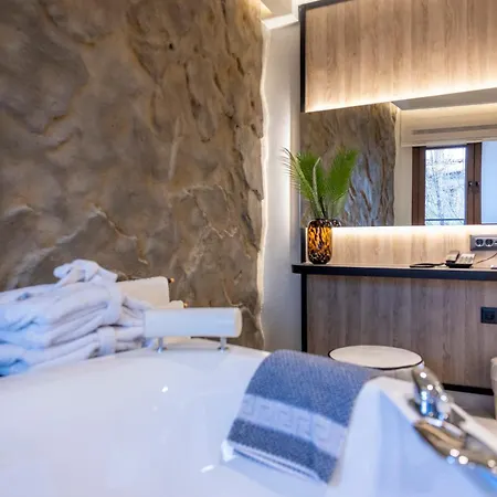 Polyzos Luxury Meteora #1 - Adults Friendly 3*